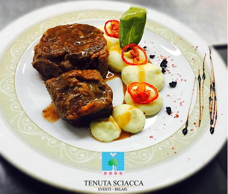 Tenuta Sciacca Villa Falciano del Massico Eksteriør billede