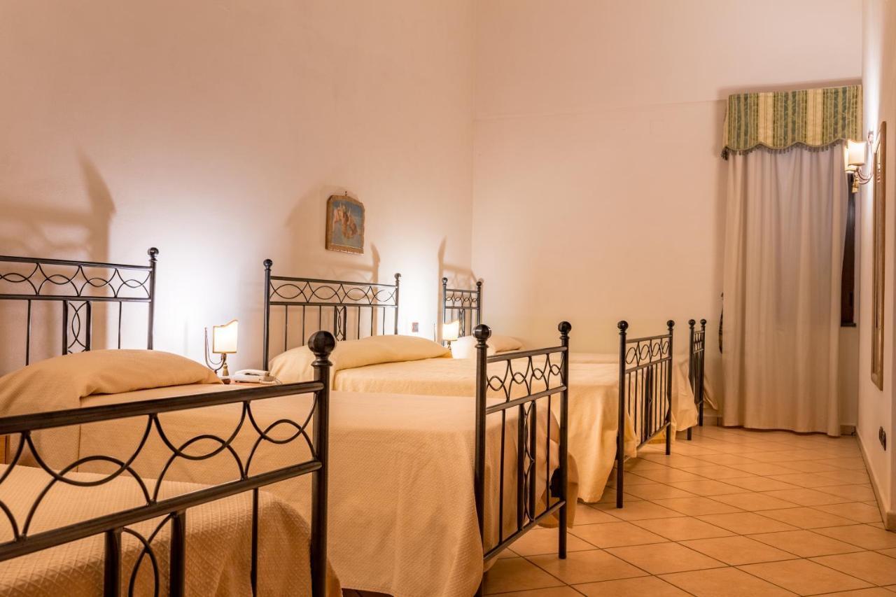 Tenuta Sciacca Villa Falciano del Massico Eksteriør billede